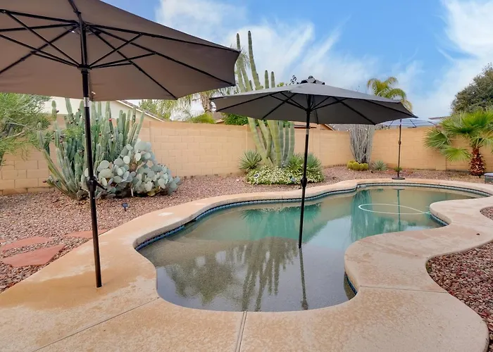 Pool, Fenced Yard: 'sunshine House' * El Mirage